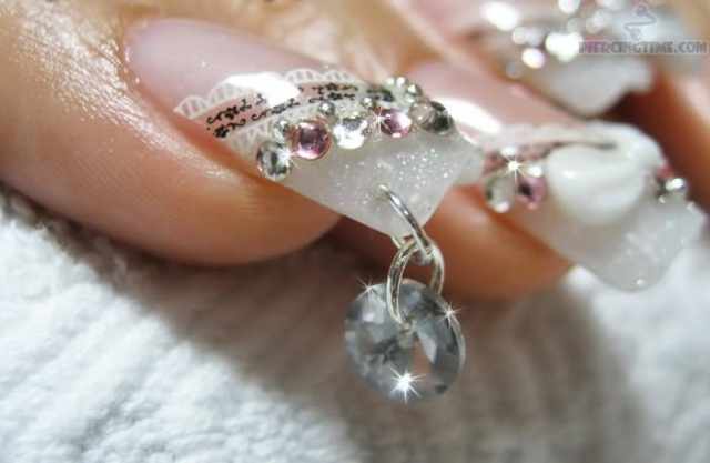 Nail piercing photo пирсинг ногтей nail design piercings 