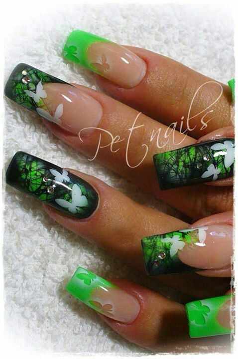 nail design airbrush дизайн ногтей аэрография бабочки в зеленом лесу