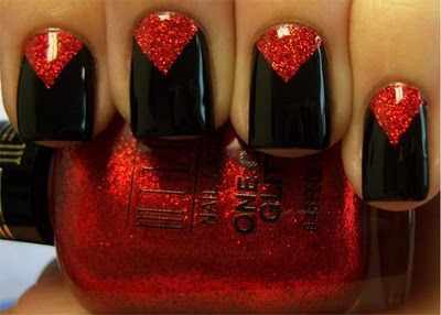 red black manicure красно чёрный дизайн ногтей треугольник