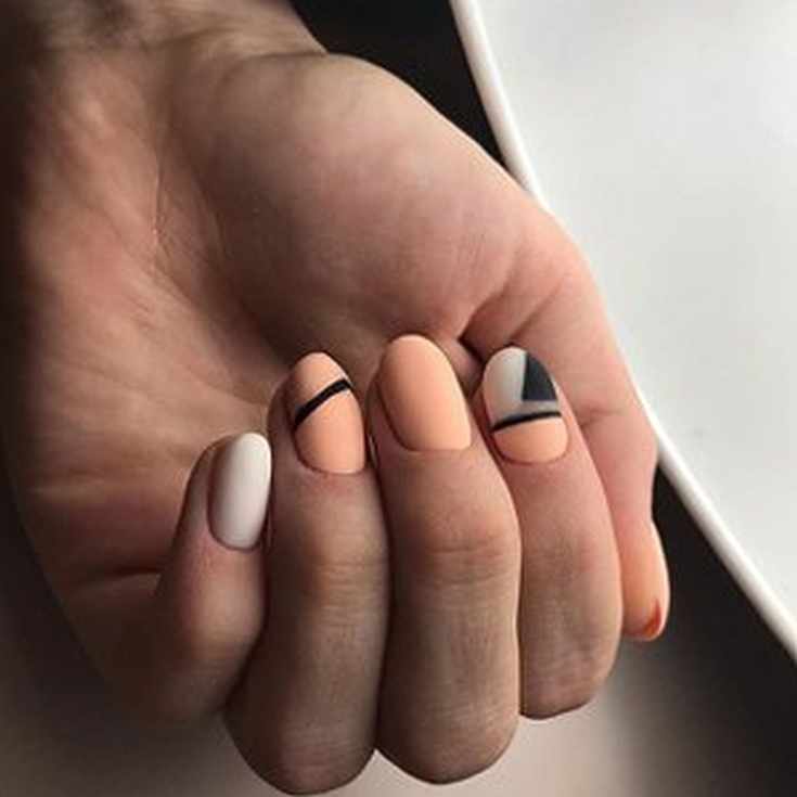 Маникюр геометрия на короткие ногти