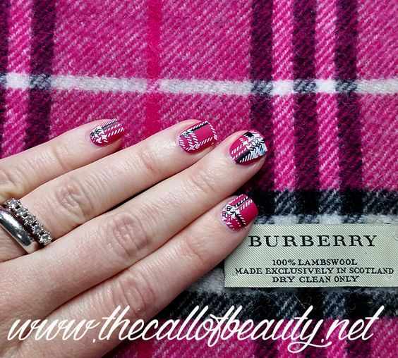 TOP 50 Burberry print design nails