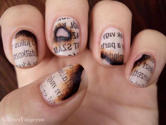 газетный дизайн ногтей обгорелая газета Newspaper nail design