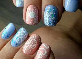 JamAdvice_com_ua_Drawings-on-the-nails-on-the-new-year-theme-15