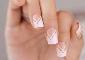 JamAdvice_com_ua_spring-nail-art-geometric-04