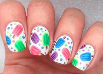JamAdvice_com_ua_Fruits-and-sweets-season-nails-art-ideas-short-squoval-white-colorful-ice-cream-dots