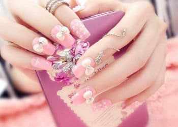 JamAdvice_com_ua_Wedding-manicure-with-lace-12