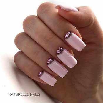 JamAdvice_com_ua_fashionable-moon-nail-art_4