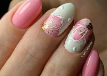 JamAdvice_com_ua_flowers-in-spring-manicure-58