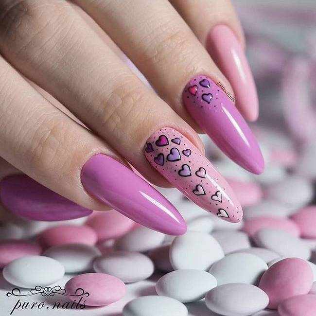 Примеры розового маникюра на длинные ногти