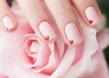 JamAdvice_com_ua_Wedding-manicure-for-short-nails-10
