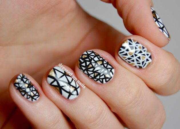 Яркие узоры на ногтях — мозаичный маникюр