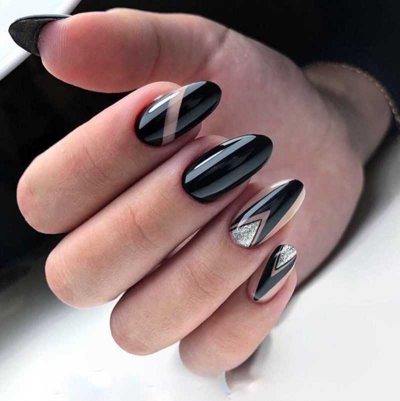 black-nails-137