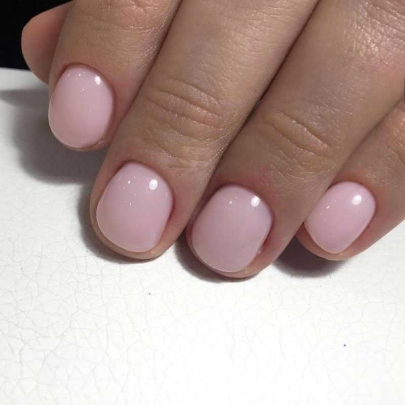 delicate-nails-26